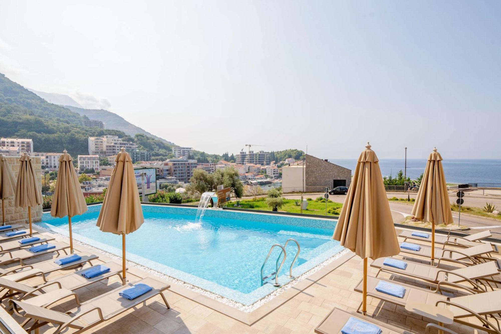 Exclusive Hotel Budva Exterior foto